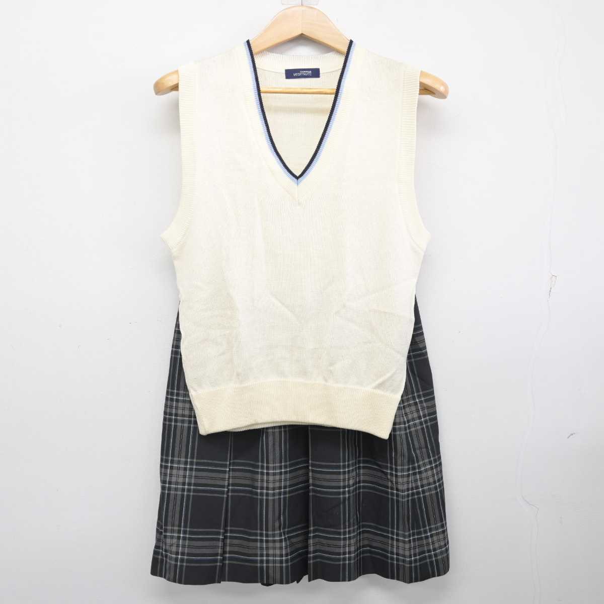 【中古】静岡県 清水南高等学校・同中等部 女子制服 2点 (ニットベスト・スカート) sf084540