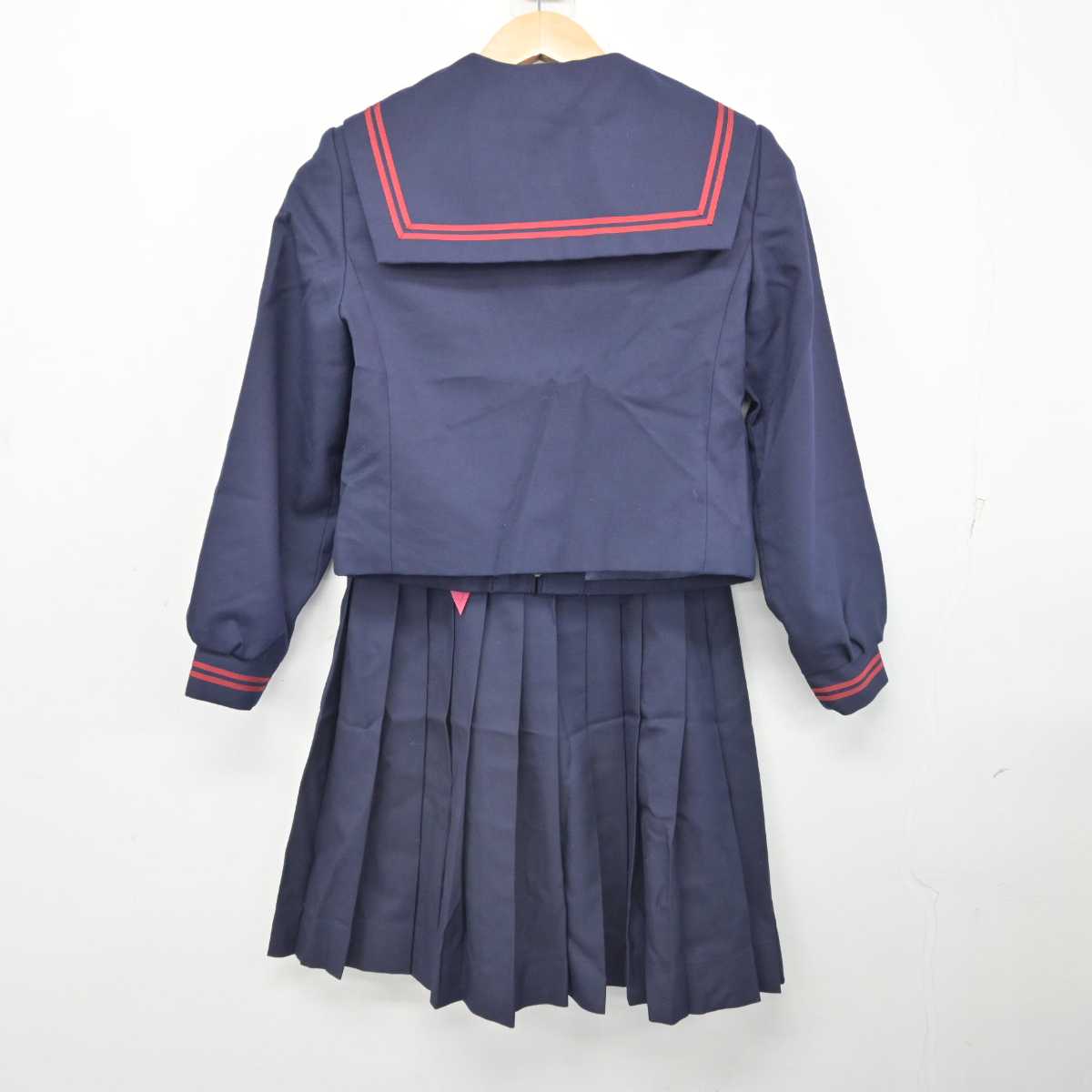 【中古】岐阜県 岐阜西中学校 女子制服 3点 (セーラー服・スカート) sf084662