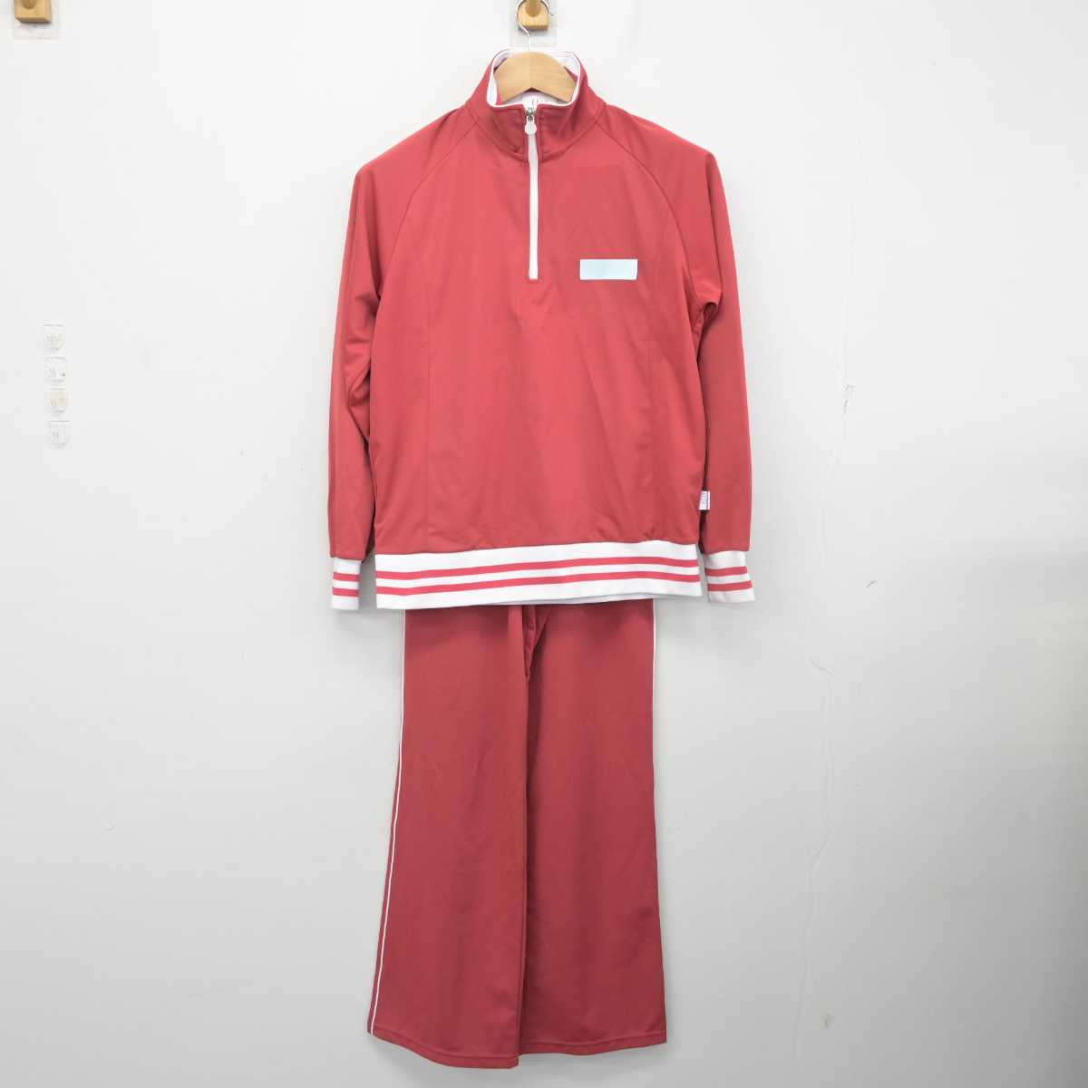 【中古】福岡県 博多女子中学校・高等学校 女子制服 2点 (ジャージ 上・ジャージ 下) sf084754