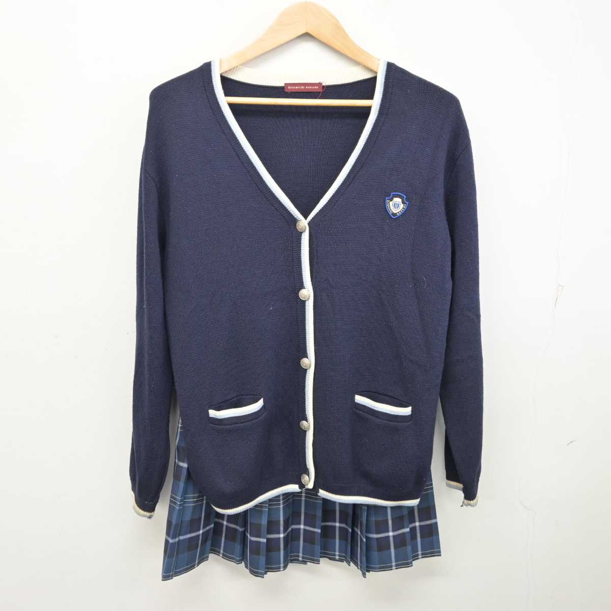 【中古】岡山県 ベル学園高等学校 女子制服 2点 (ニット・スカート) sf084805