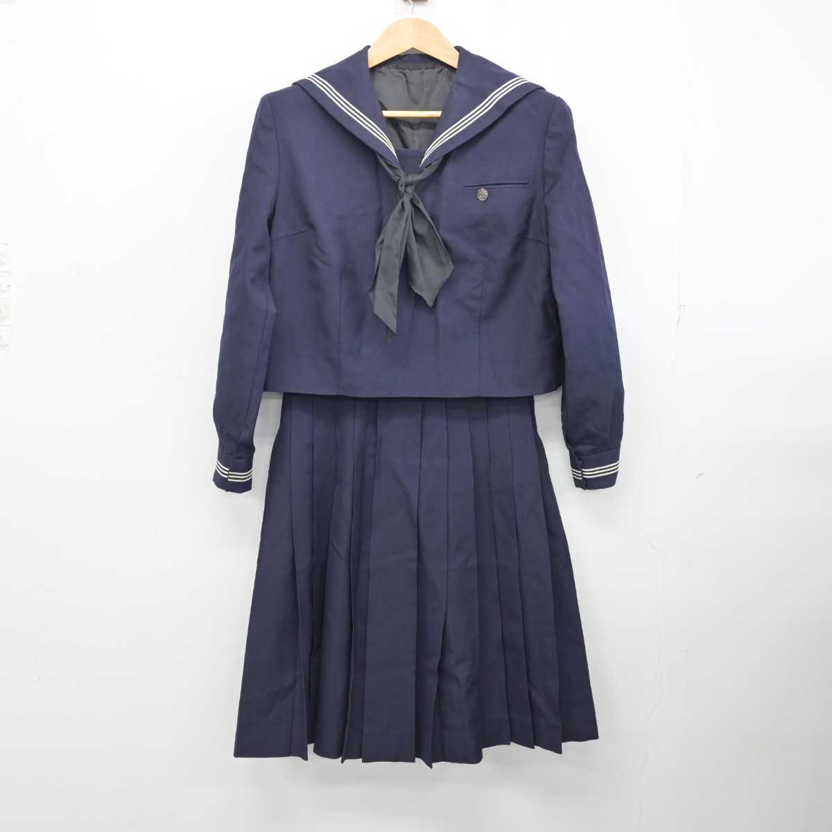 【中古】東京都 八潮高等学校 女子制服 4点 (セーラー服・スカート) sf084832