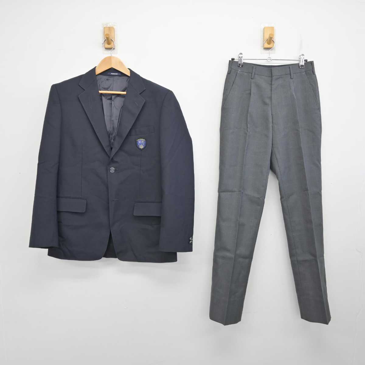 【中古】神奈川県 桐蔭学園高等学校 男子制服 3点 (ブレザー・ズボン) sf084881