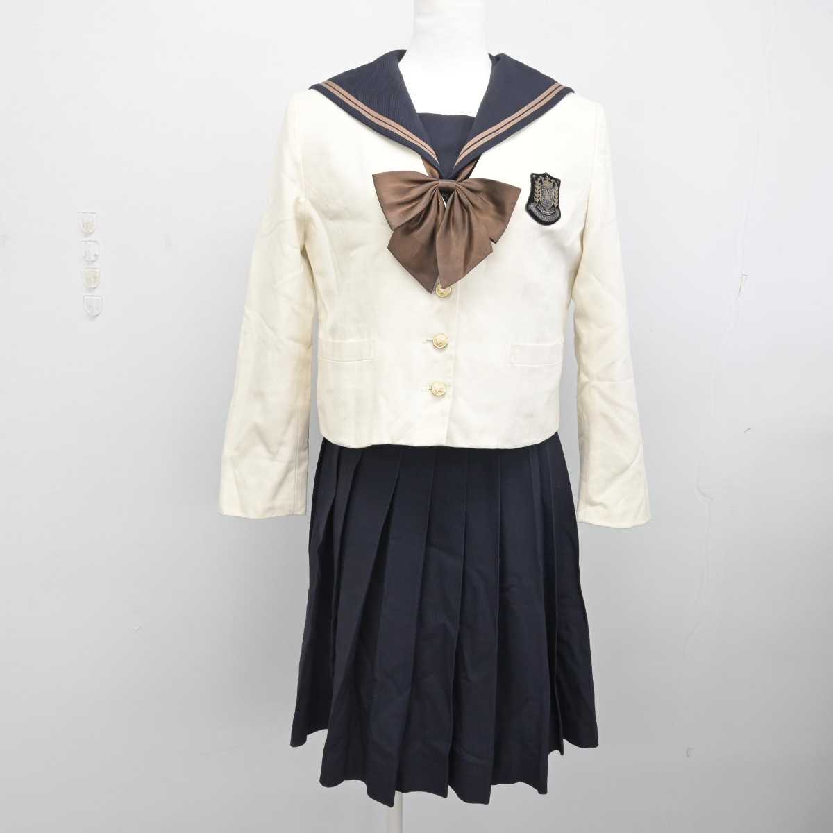 【中古】岡山県 岡山南高等学校 女子制服 4点 (ブレザー・セーラー服・スカート) sf084950