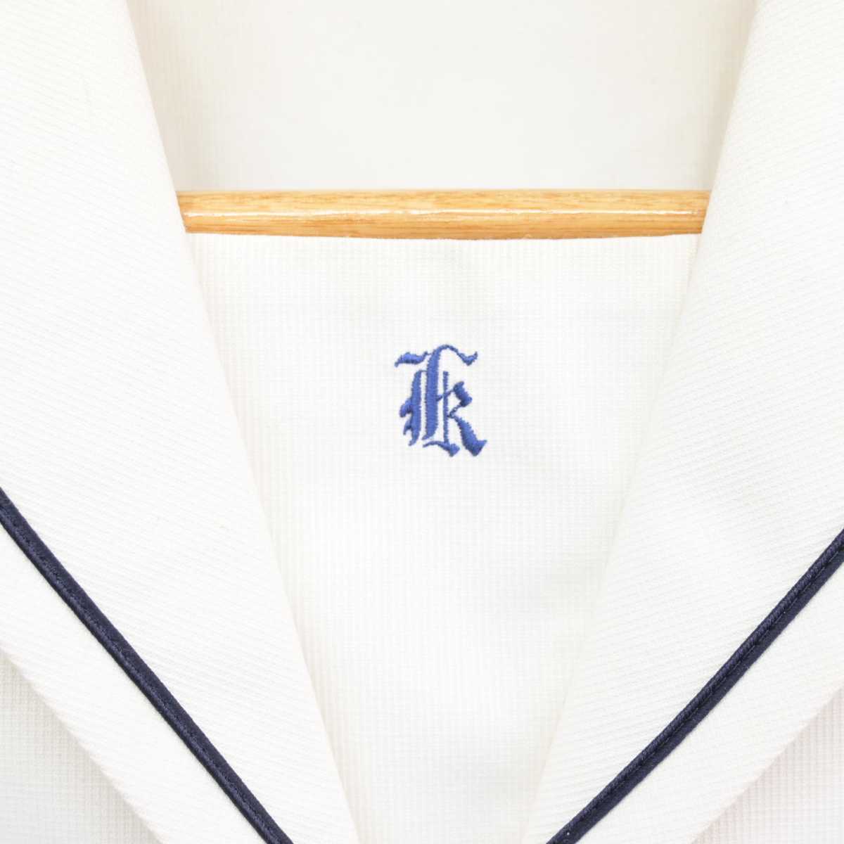 【中古】東京都 東洋大学京北中学高等学校 女子制服 2点 (シャツ・スカート) sf085783