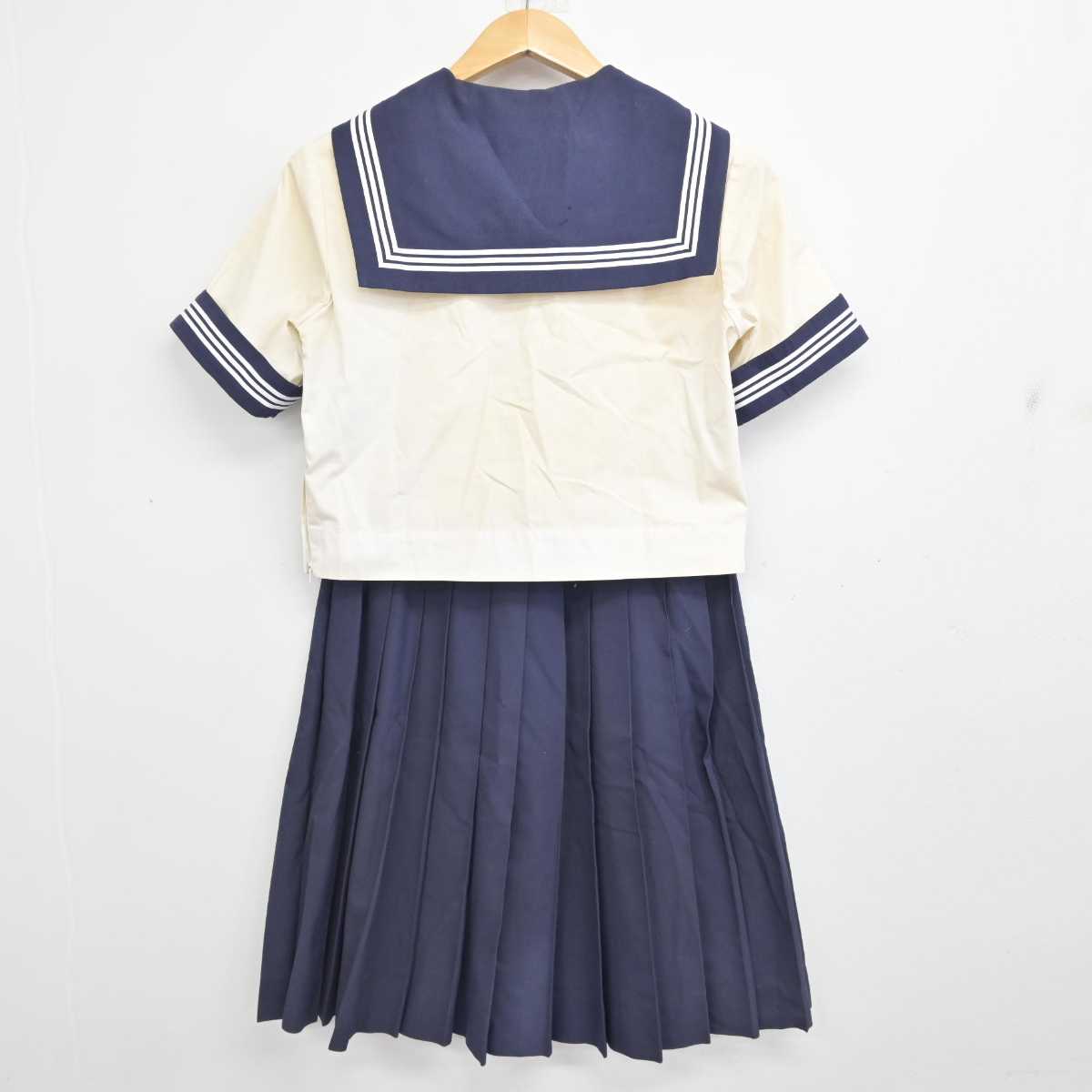 【中古】東京都 砂町中学校 女子制服 2点 (セーラー服・スカート) sf085998