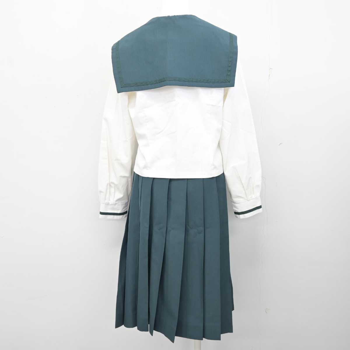 【中古】千葉県 成田国際高等学校 女子制服 3点 (セーラー服・スカート) sf086009