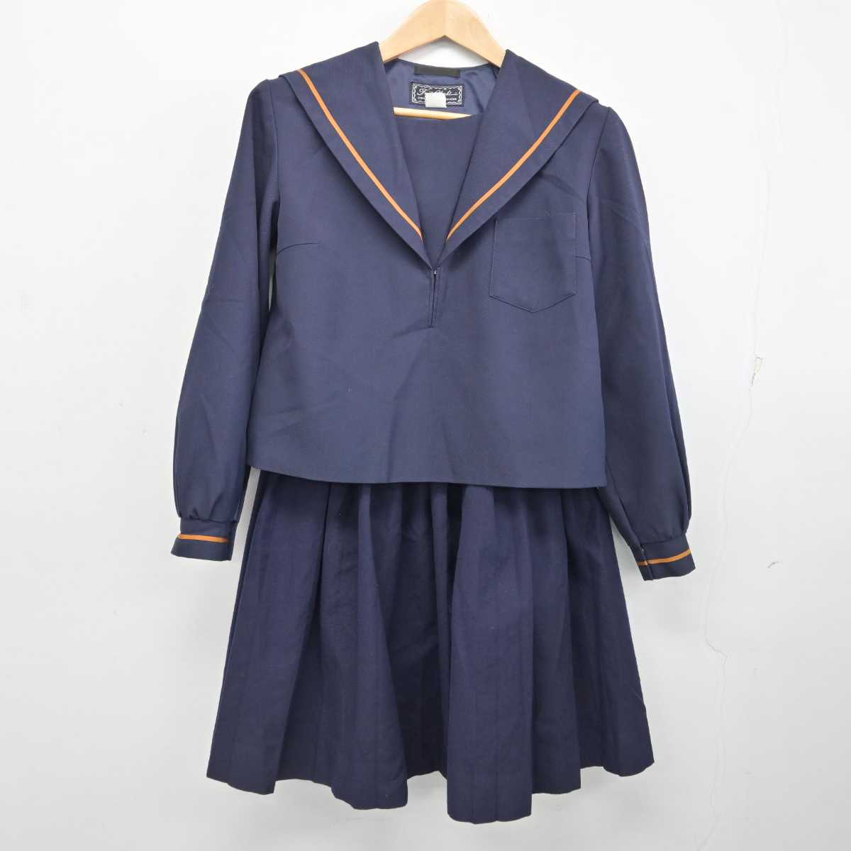 【中古】鳥取県 気高中学校 女子制服 2点 (セーラー服・スカート) sf086206