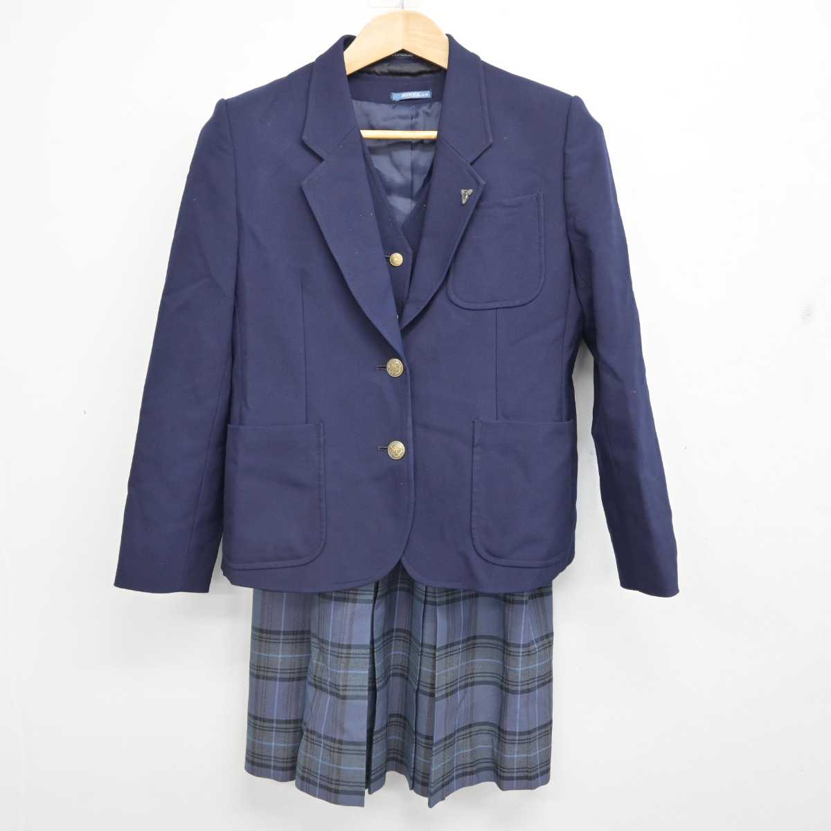 【中古】青森県 千葉学園高等学校 女子制服 4点 (ブレザー・ベスト・スカート) sf086311