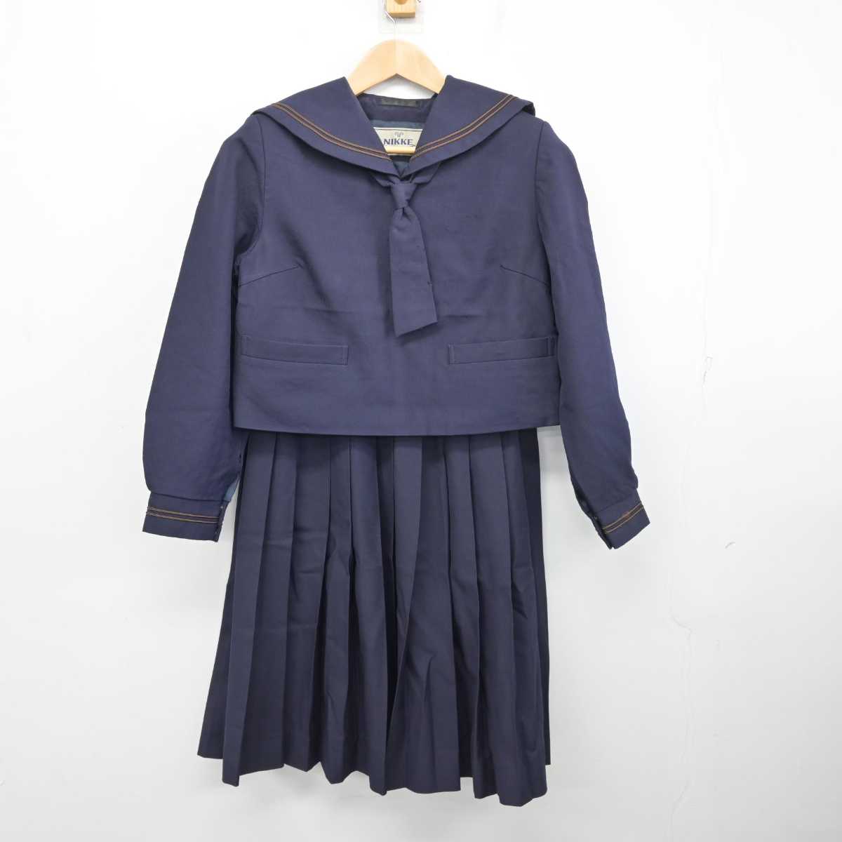 【中古】山形県 山形西高等学校 女子制服 4点 (セーラー服・セーラー服・スカート) sf086494