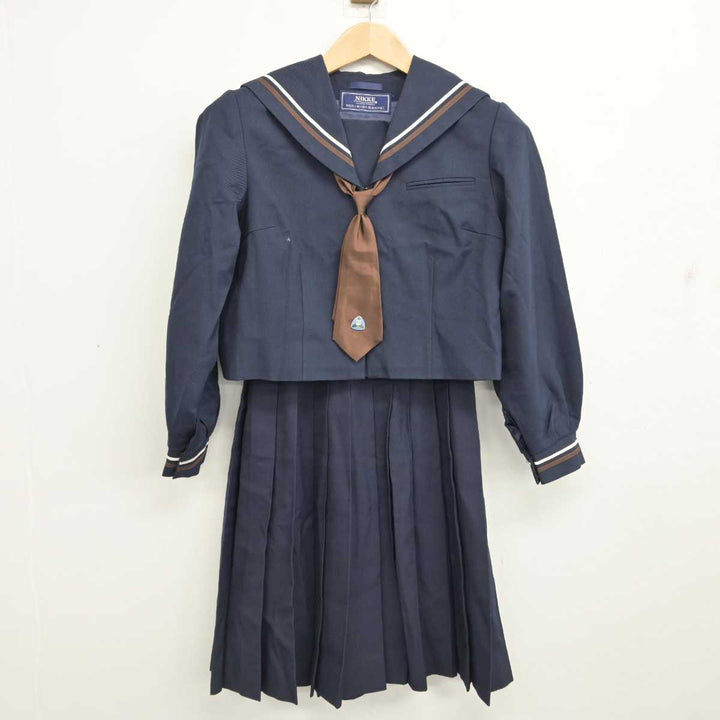中学校 制服 Gender-neutral uniforms to be introduced at public junior