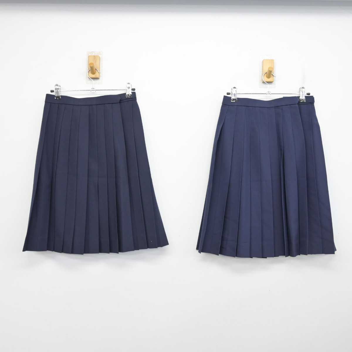 【中古】鳥取県 伯耆町立岸本中学校/旧制服 女子制服 3点 (セーラー服・スカート) sf087025