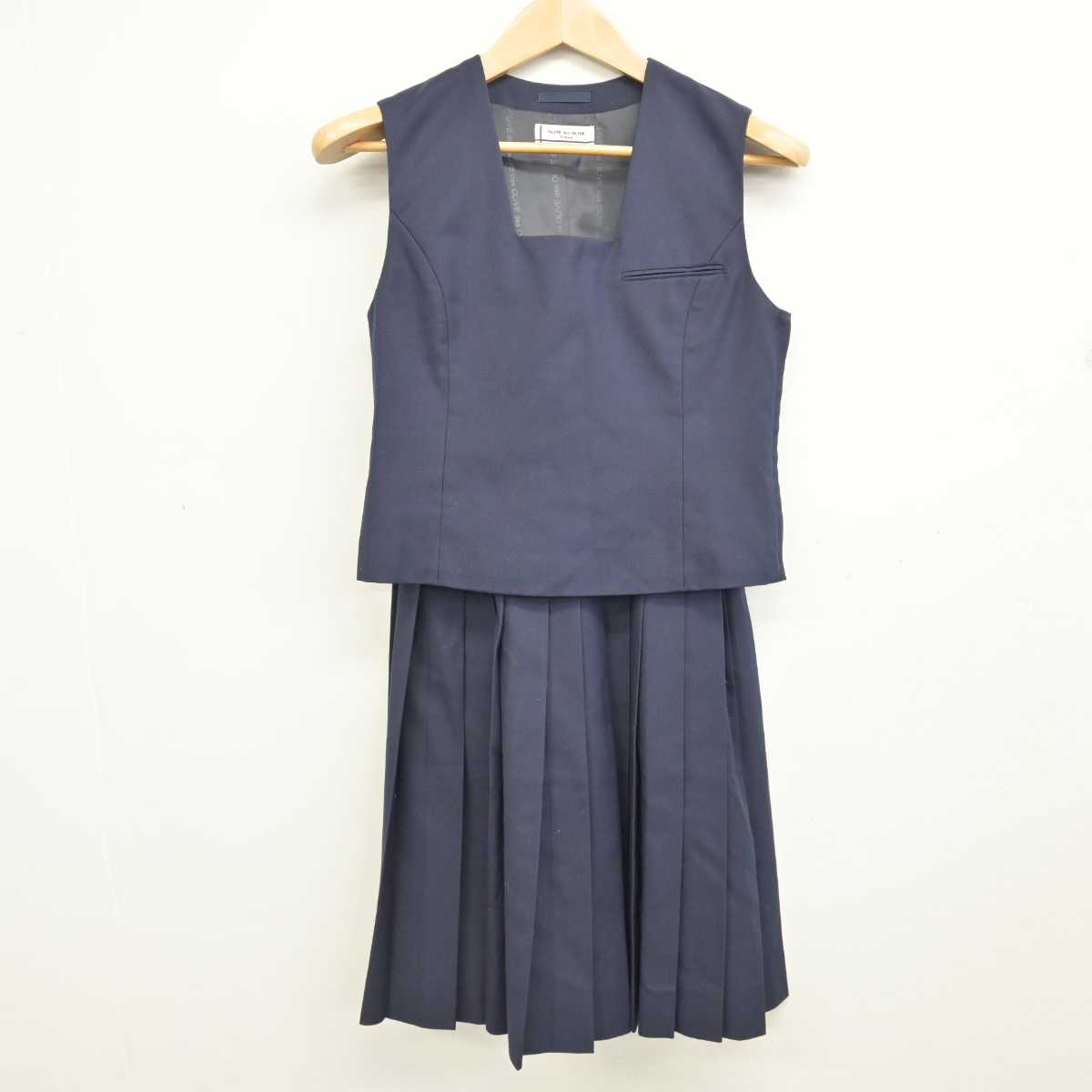 【中古】北海道 札幌市立石山中学校/旧制服 女子制服 3点 (ブレザー・ベスト・スカート) sf087030