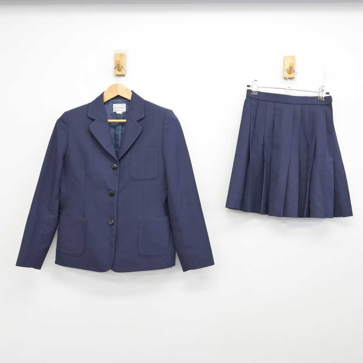 【中古】神奈川県 鎌倉高等学校 女子制服 2点 (ブレザー・スカート) sf087123