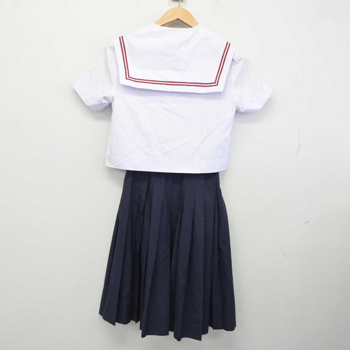 【中古】山口県 東岐波中学校 女子制服 3点 (セーラー服・スカート) sf087127