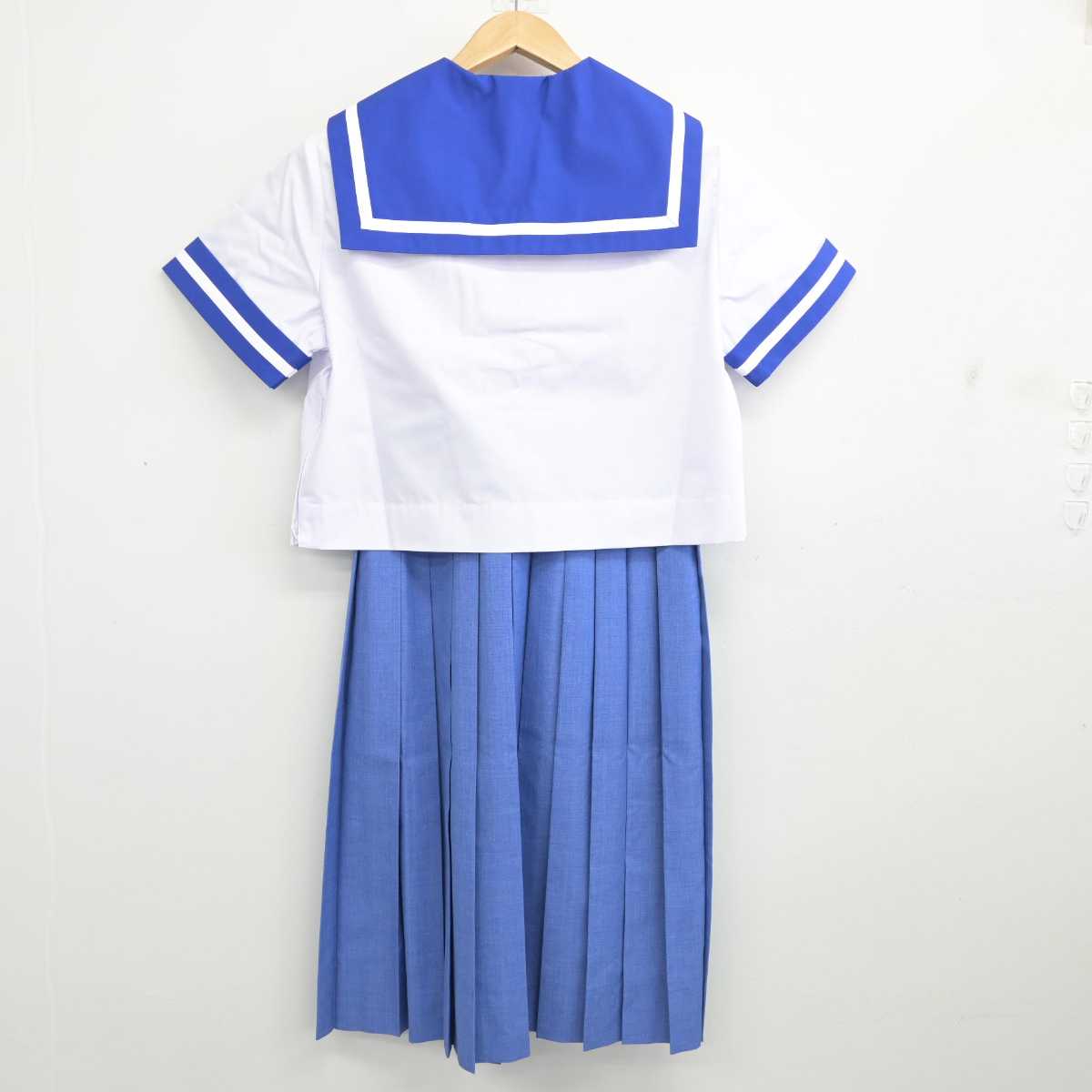 【中古】熊本県 熊本市立東部中学校 女子制服 3点 (セーラー服・スカート) sf087349