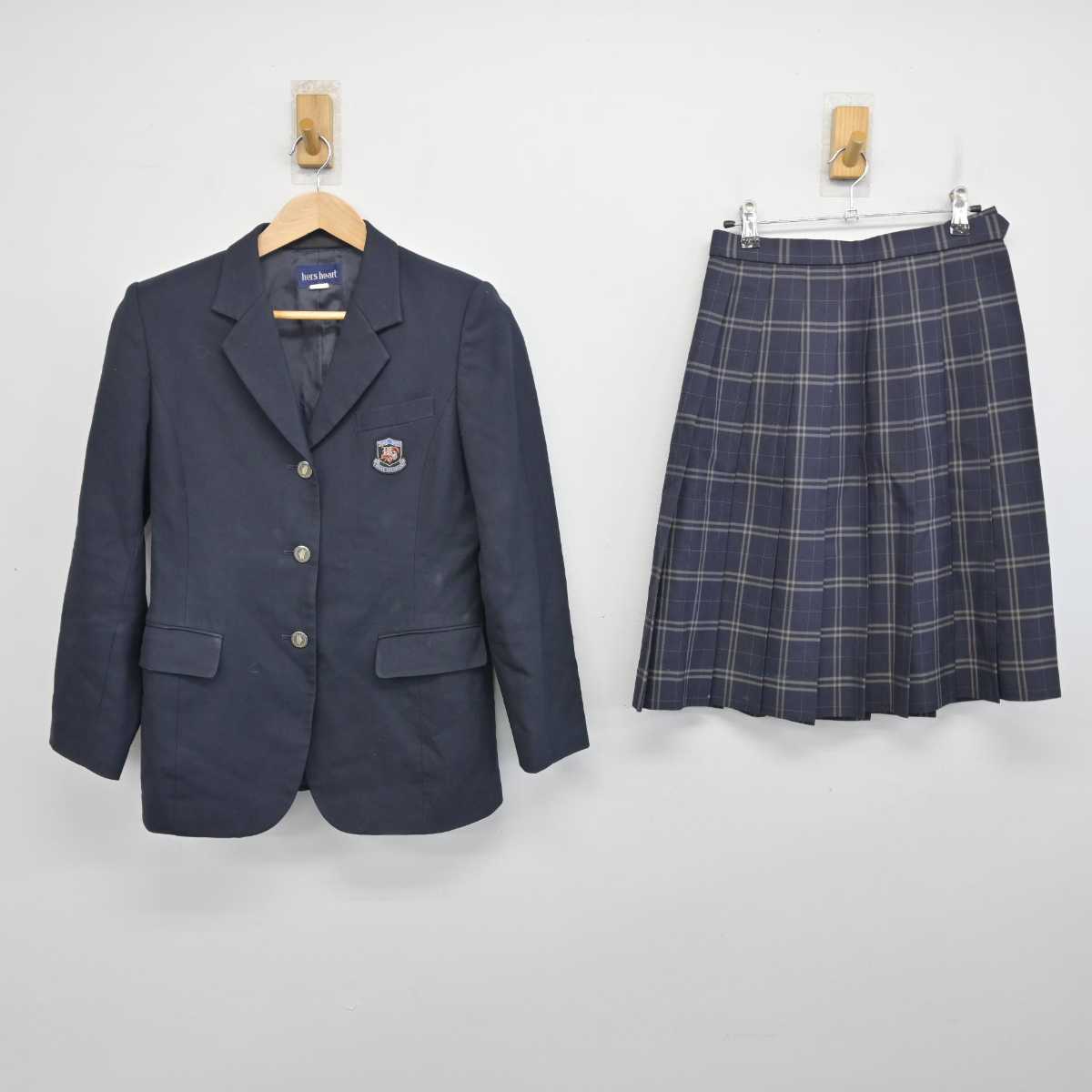 【中古】岡山県 和気閑谷高等学校 女子制服 2点 (ブレザー・スカート) sf087381