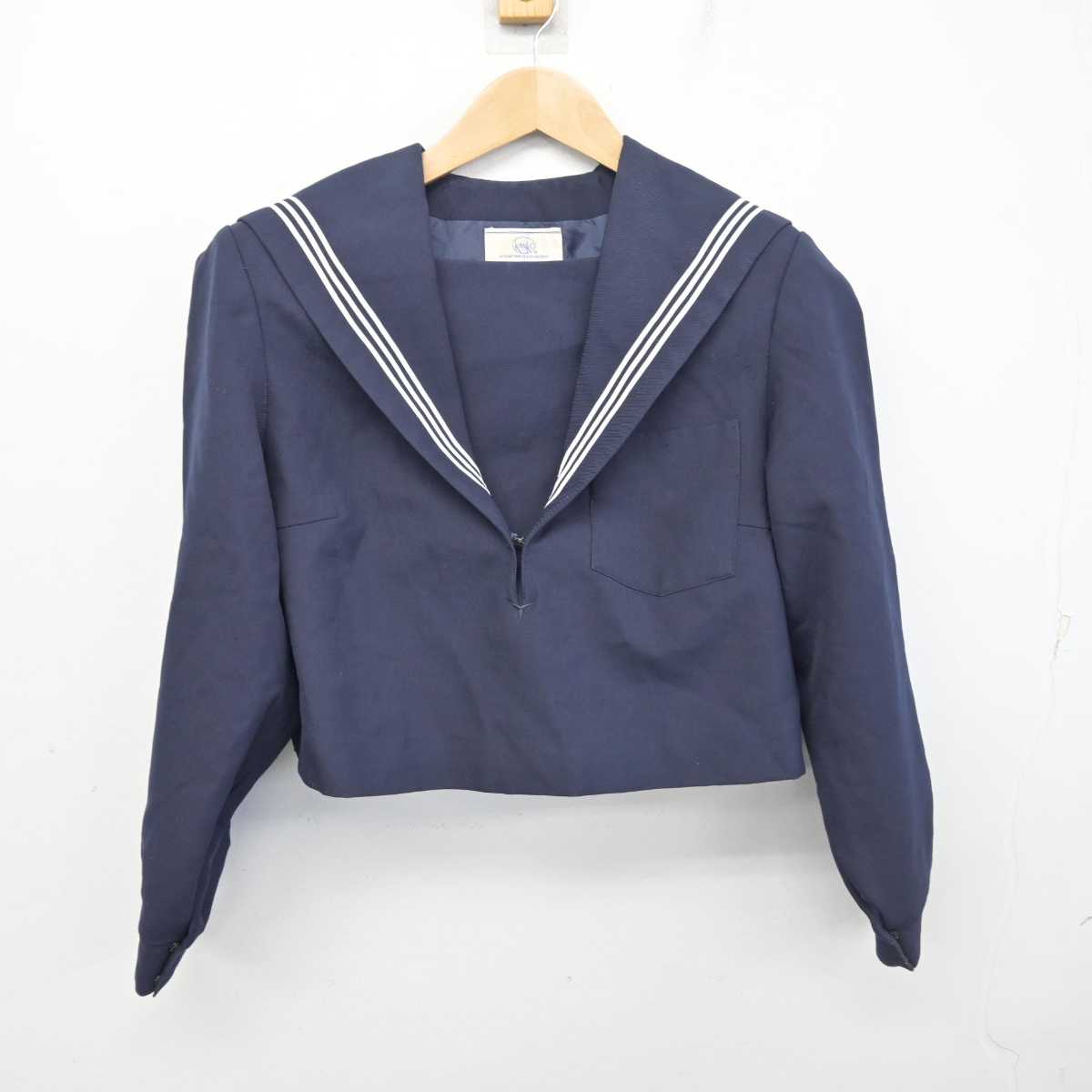 【中古】 学校名不明 女子制服 2点 (セーラー服・スカート) sf087389