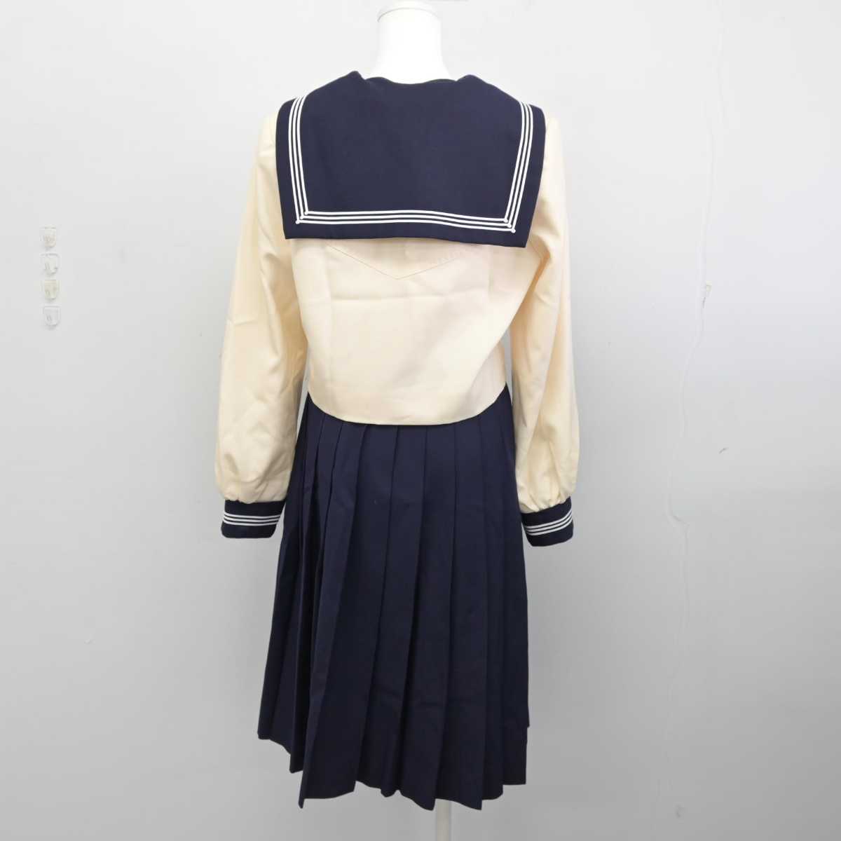 【中古】東京都 國學院大學久我山中学高等学校 女子制服 3点 (セーラー服・スカート) sf087424