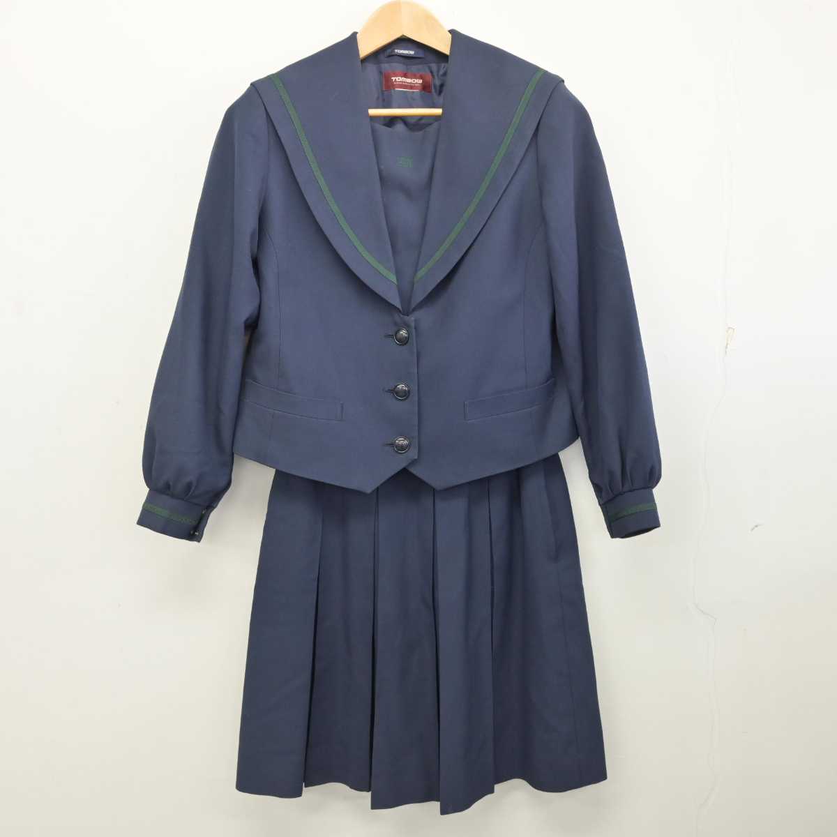 【中古】神奈川県 睦合中学校 女子制服 2点 (セーラー服・スカート) sf087451