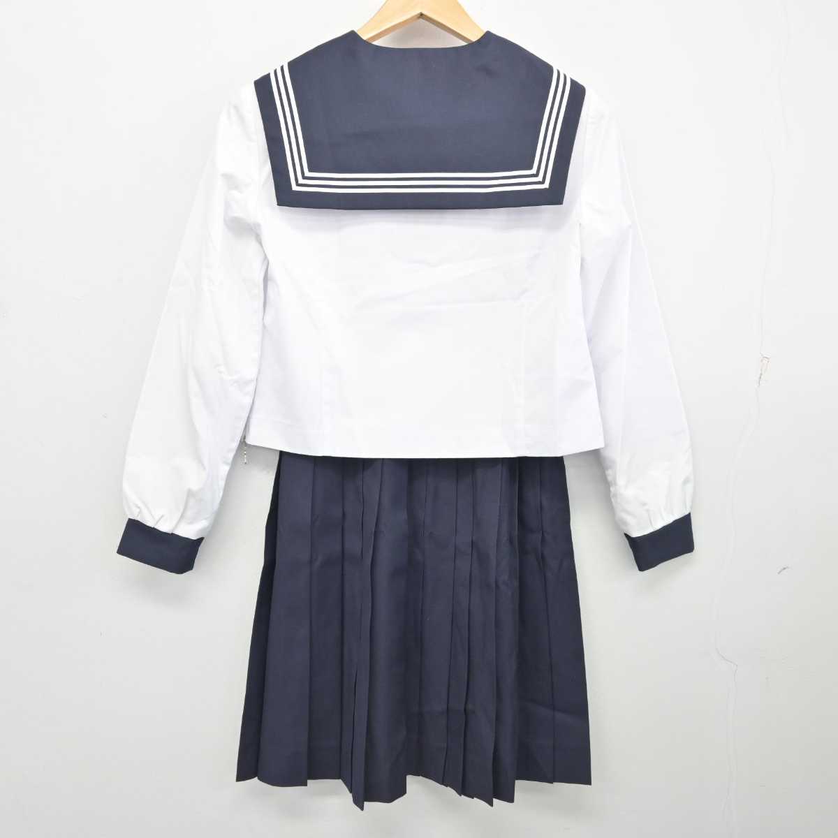 【中古】北海道 江別第三中学校 女子制服 2点 (セーラー服・スカート) sf087507