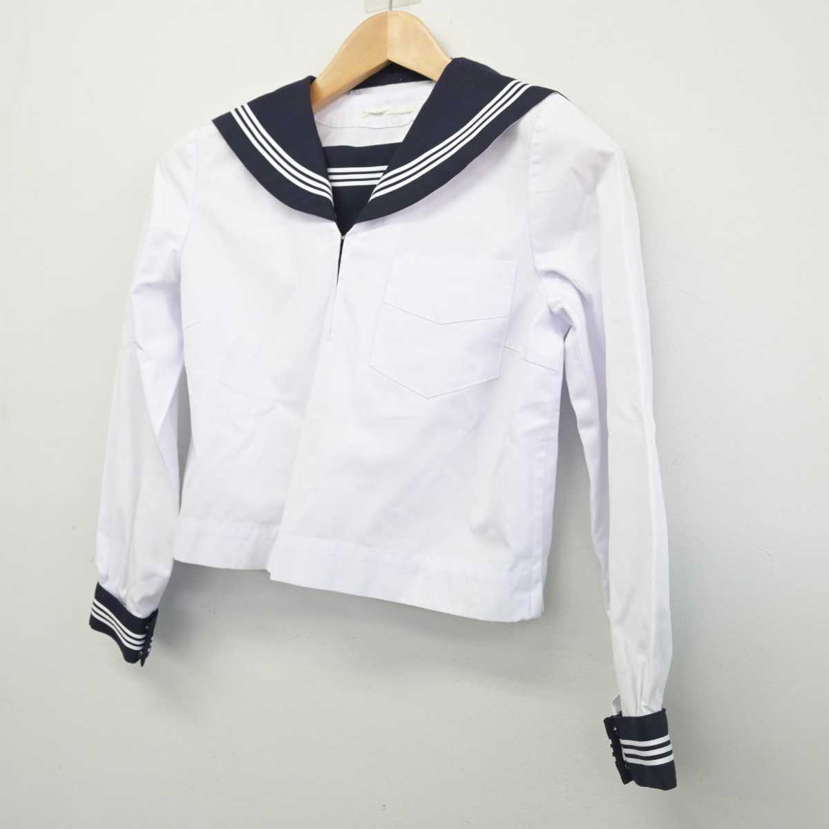 【中古】 学校名不明 女子制服 1点 (セーラー服) sf087510