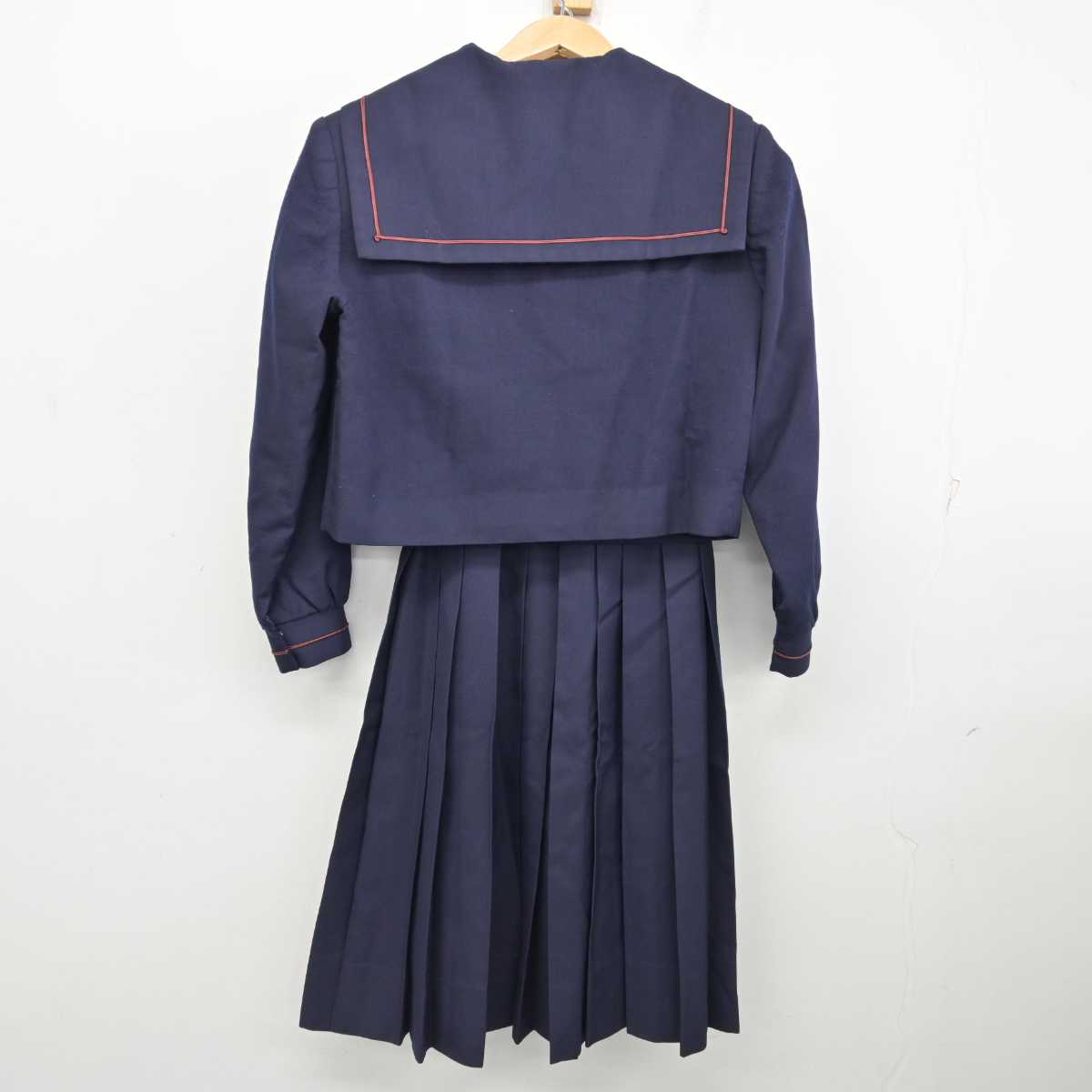 【中古】鹿児島県 鶴丸高等学校 女子制服 3点 (セーラー服・ジャンパースカート) sf087592