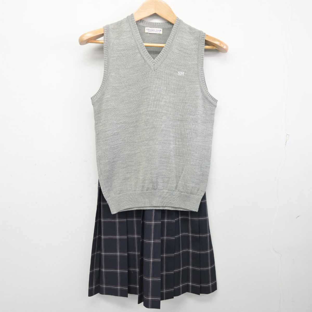 【中古】埼玉県 栄東高等学校 女子制服 2点 (ニットベスト・スカート) sf087616