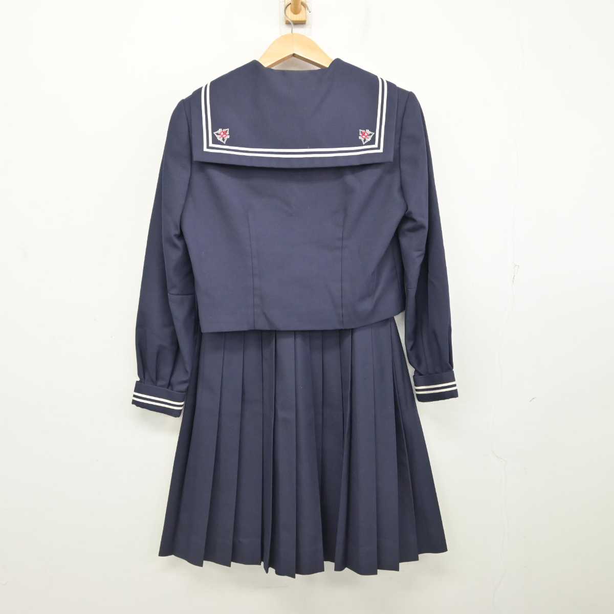 【中古】千葉県 稲毛中学校 女子制服 3点 (セーラー服・スカート) sf087754