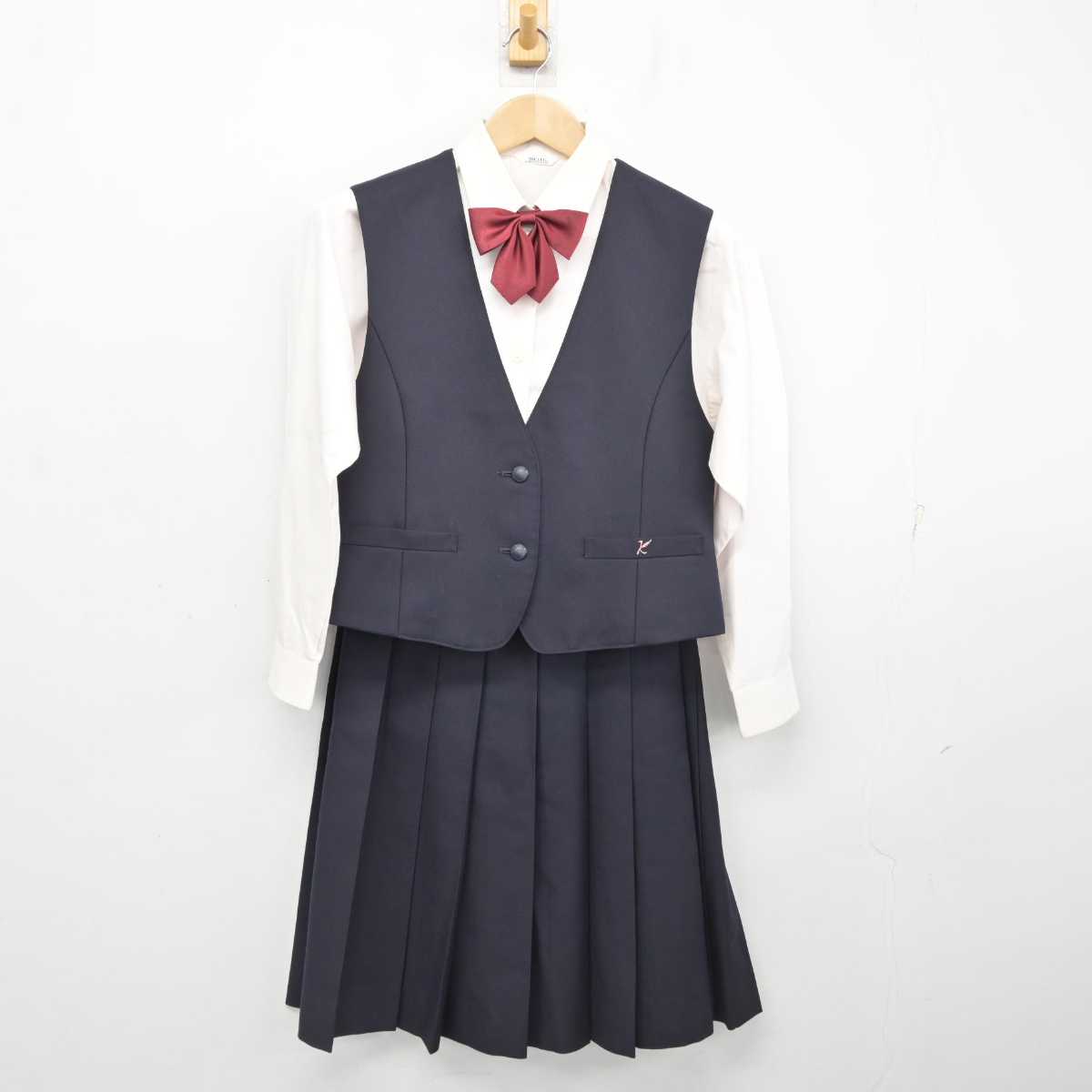 【中古】長崎県 海星高等学校/旧制服 女子制服 6点 (ブレザー・ベスト・シャツ・スカート) sf087756