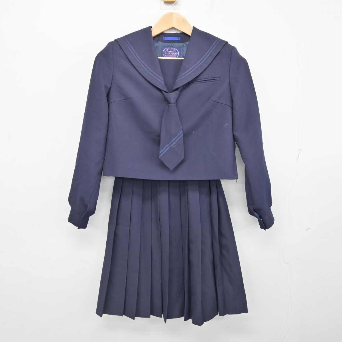 【中古】北海道 緑園中学校 女子制服 3点 (セーラー服・スカート) sf087783