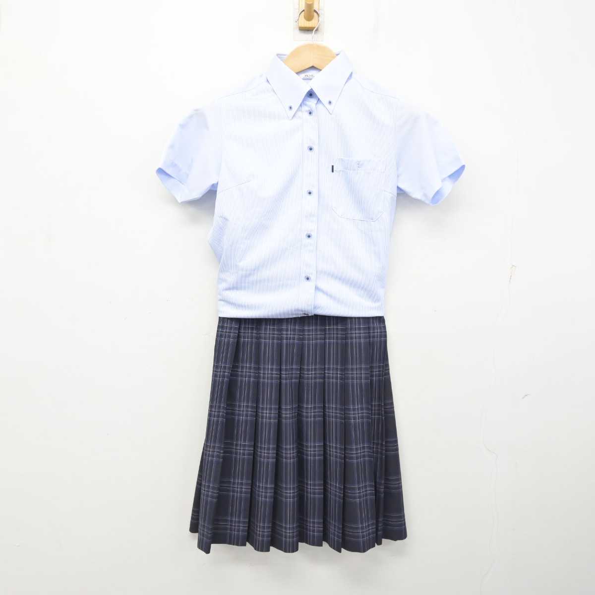 【中古】神奈川県 中央大学附属横浜高等学校 女子制服 2点 (シャツ・スカート) sf087884