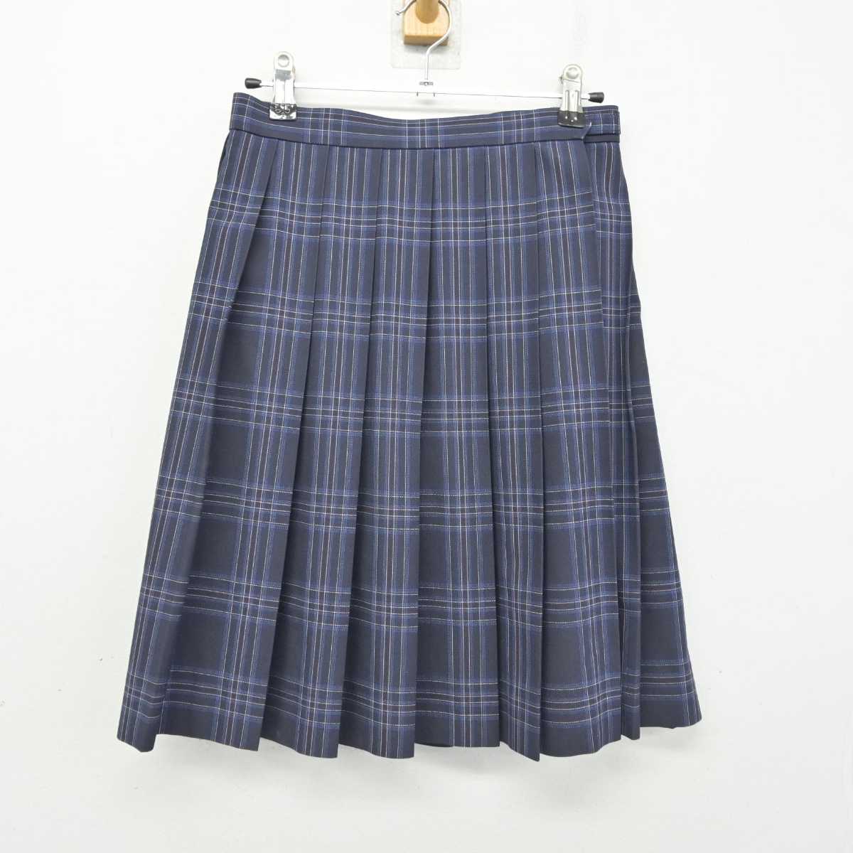 【中古】神奈川県 中央大学附属横浜高等学校 女子制服 2点 (シャツ・スカート) sf087884