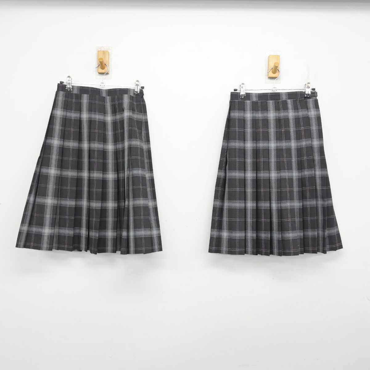 【中古】山形県 高畠中学校 女子制服 3点 (ブレザー・スカート・スカート) sf087953