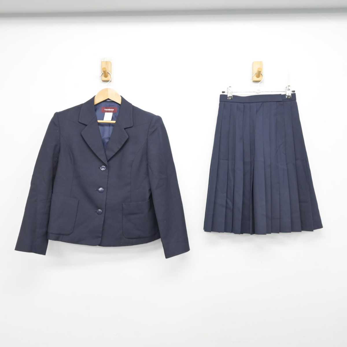 【中古】山形県 米沢興譲館高等学校 女子制服 2点 (ブレザー・スカート) sf087957