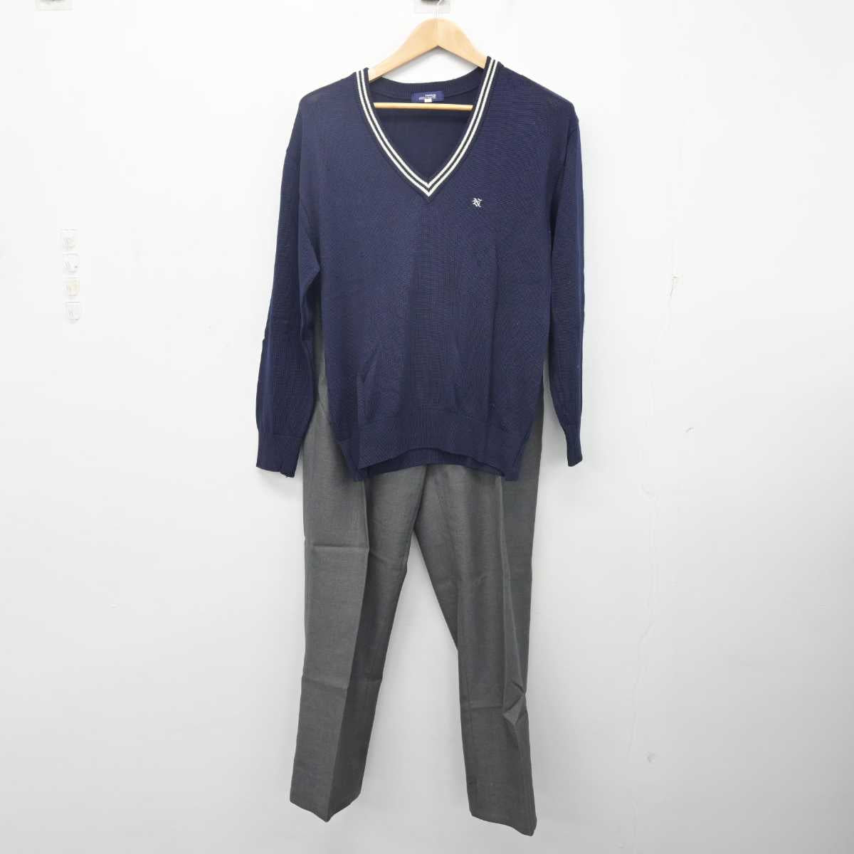 【中古】栃木県 佐野日本大学高等学校 男子制服 4点 (ブレザー・ニット・ズボン) sf087970