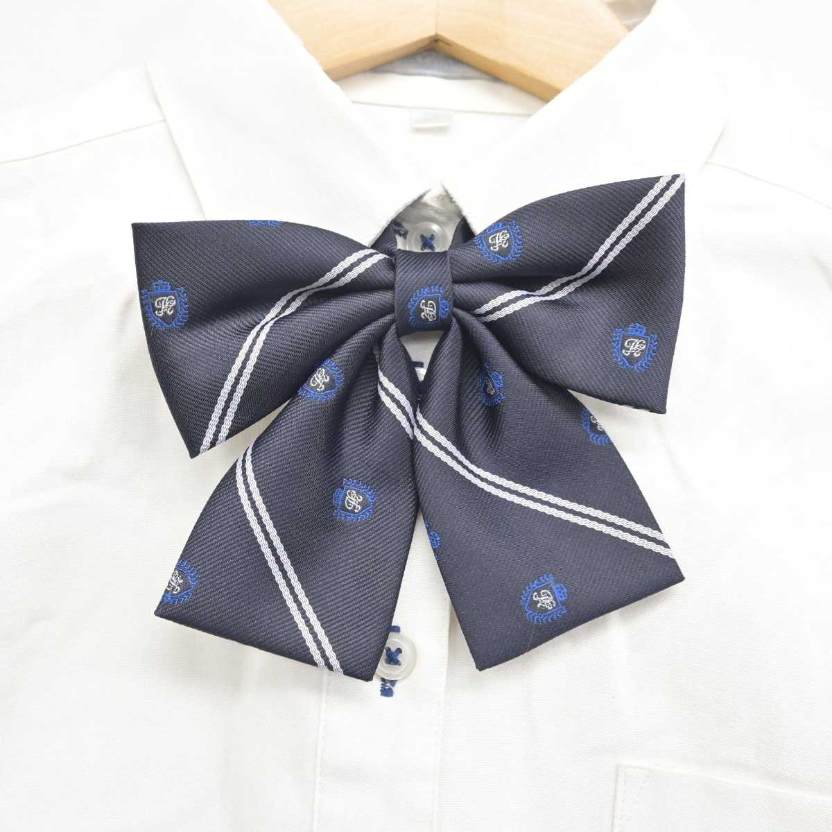 【中古】神奈川県 白鵬女子高等学校 女子制服 4点 (ブレザー・シャツ・スカート) sf087989