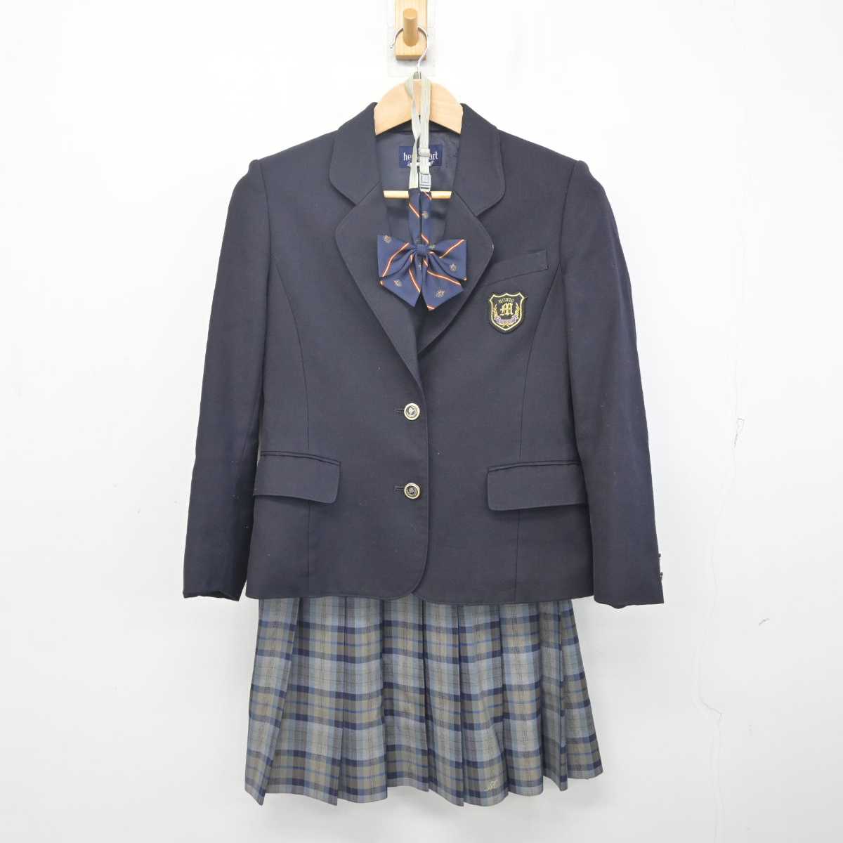 【中古】千葉県 松戸市立松戸高等学校 女子制服 4点 (ブレザー・スカート) sf088219