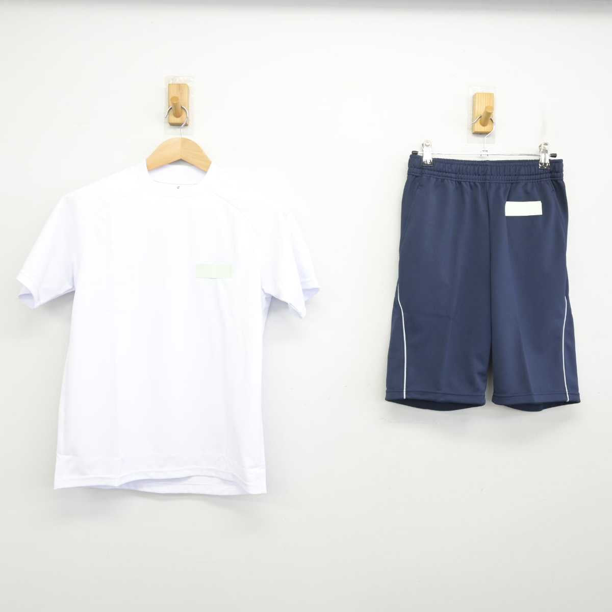 【中古】東京都 喜多見中学校 女子制服 2点 (体操服 上・体操服 下) sf088232