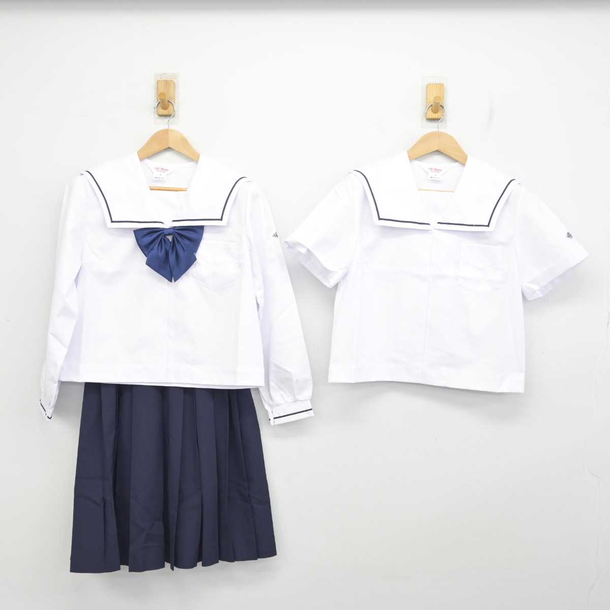 【中古】鹿児島県 加治木高等学校/旧制服 女子制服 4点 (セーラー服・セーラー服・スカート) sf088373