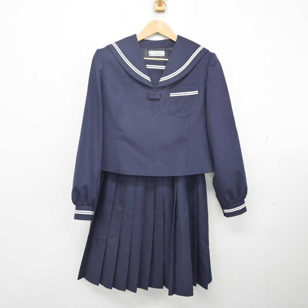 【中古】北海道 菁園中学校 女子制服 2点 (セーラー服・スカート) sf088485