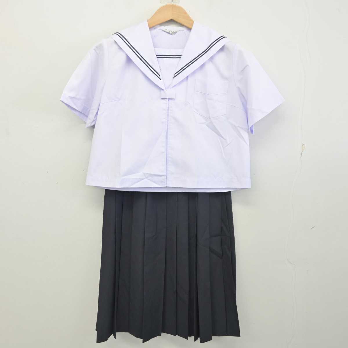 【中古】 学校名不明 女子制服 3点 (セーラー服・スカート) sf088640