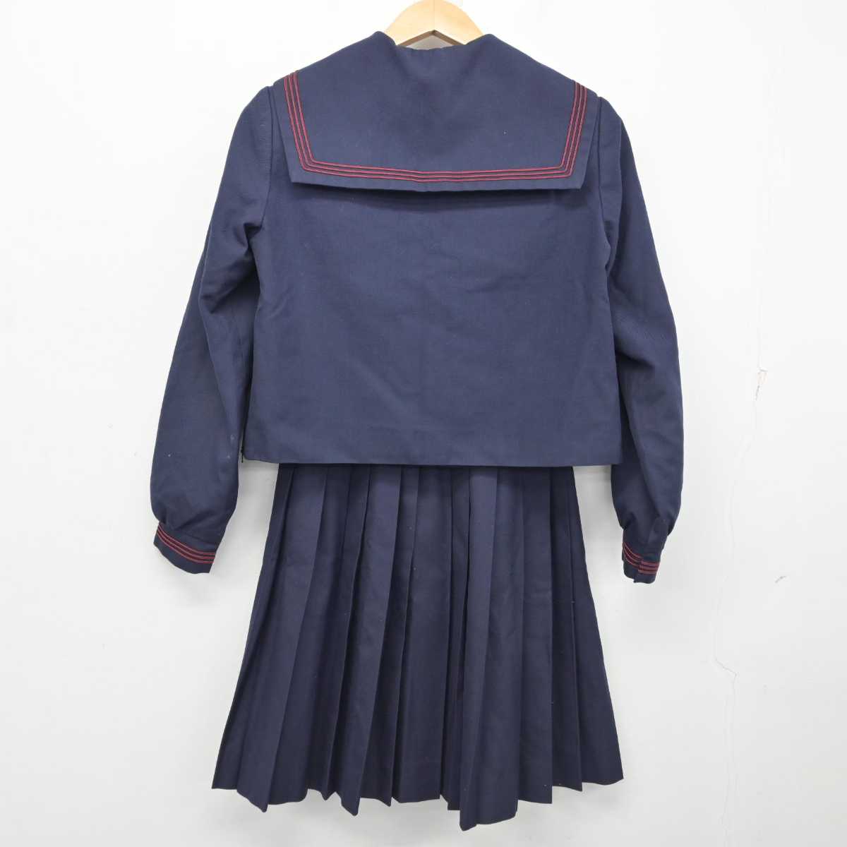 【中古】長崎県 西諫早中学校/旧制服 女子制服 3点 (セーラー服・スカート) sf089439
