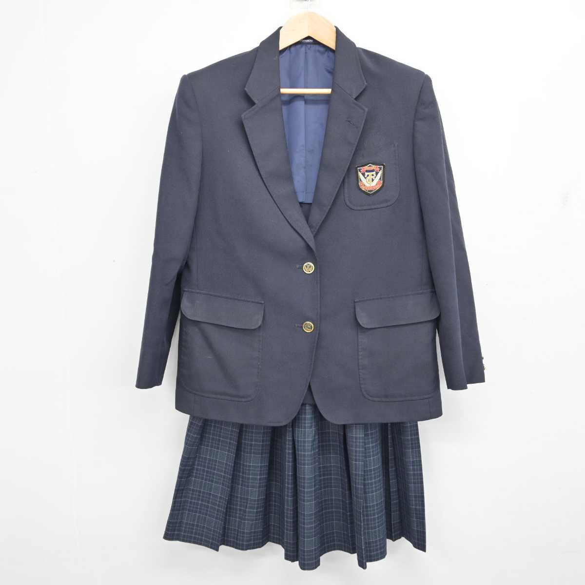 【中古】大阪府 大正中央中学校 女子制服 3点 (ブレザー・スカート) sf089951