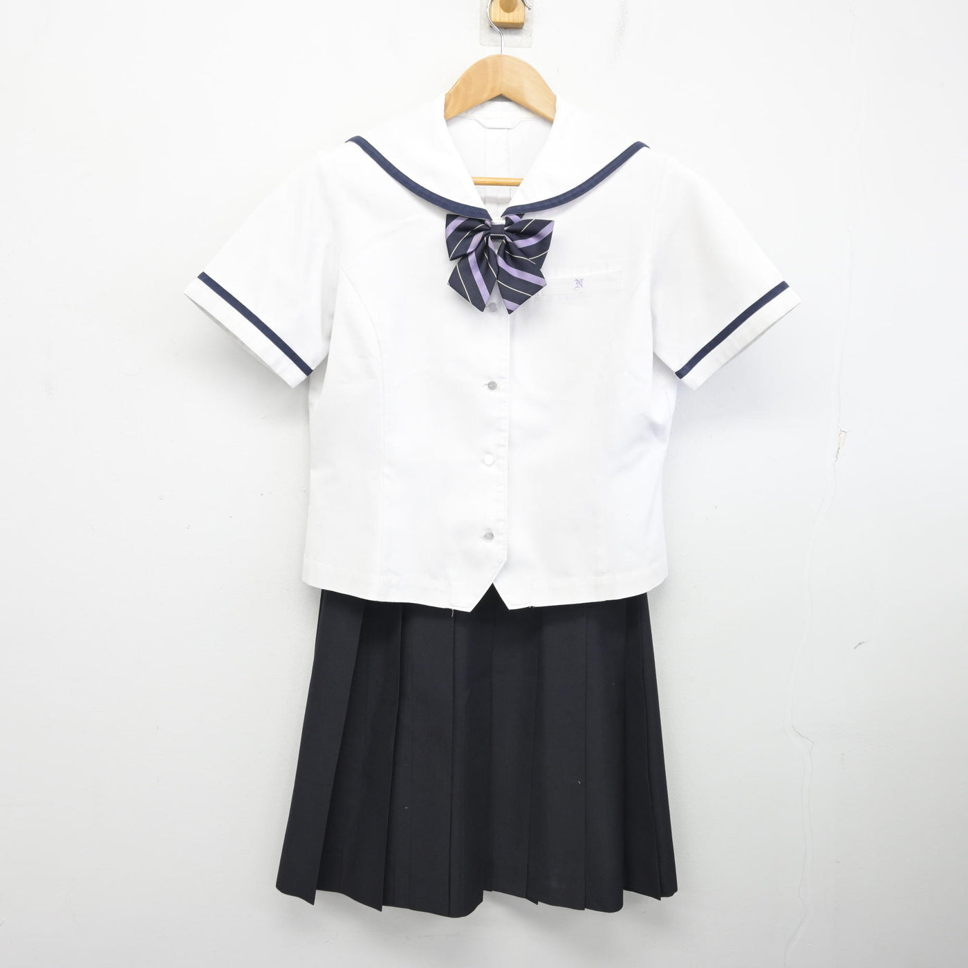 【中古】岐阜県 多治見西高等学校 女子制服 3点 (セーラー服・スカート) sf090316