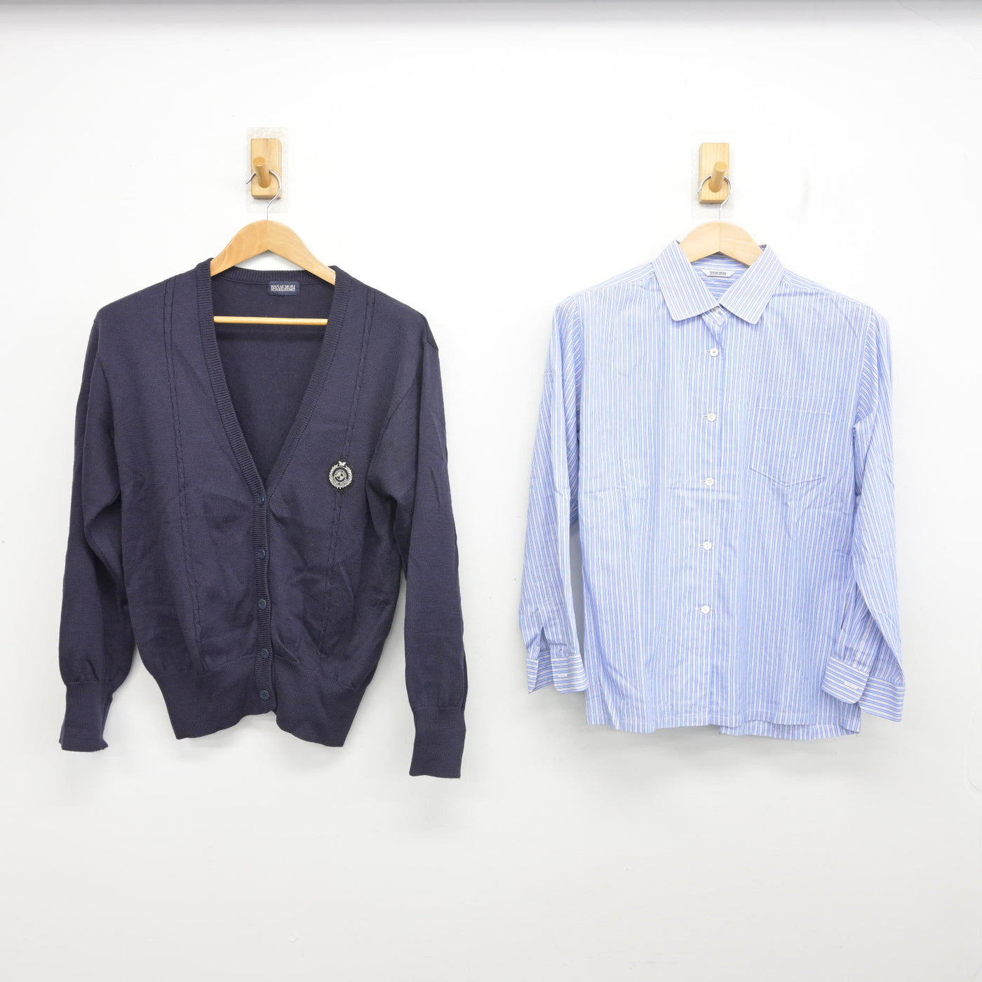 【中古】大阪府 東大阪大学敬愛高等学校/旧制服 女子制服 2点 (ニット・シャツ) sf090450