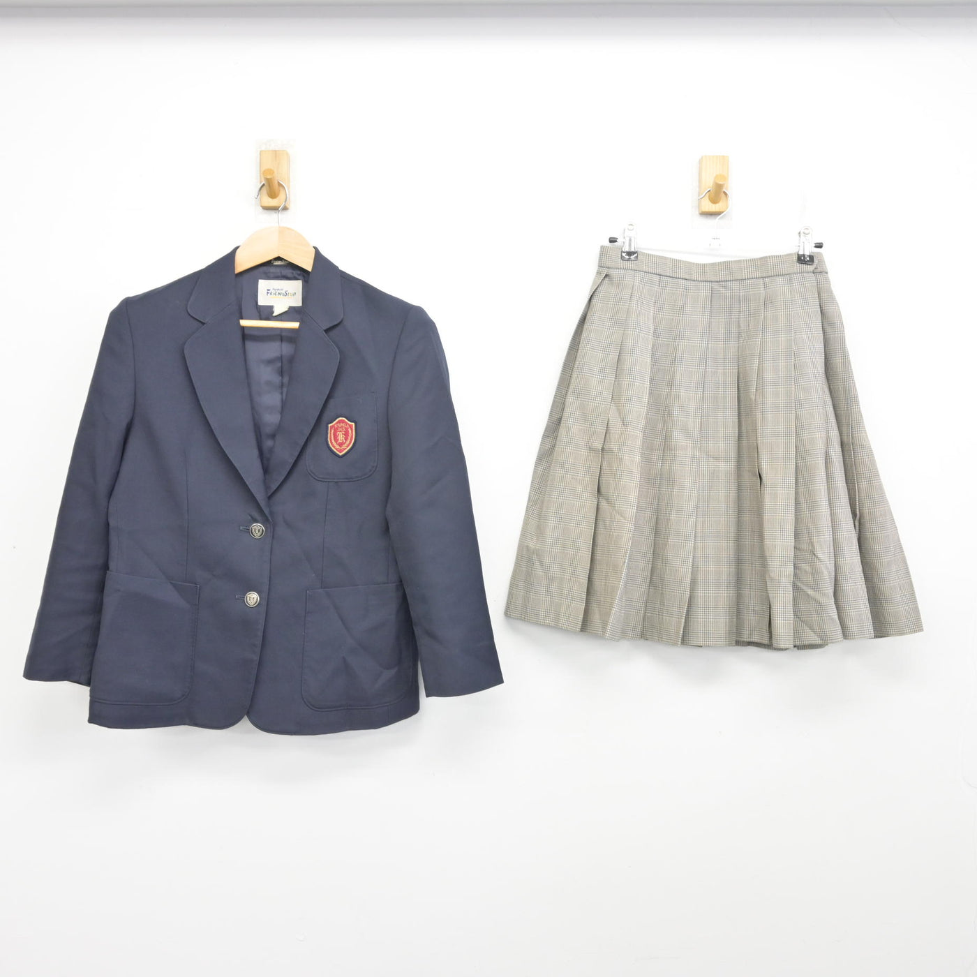 【中古】大阪府 久宝寺中学校 女子制服 3点 (ブレザー・スカート・スカート) sf090453