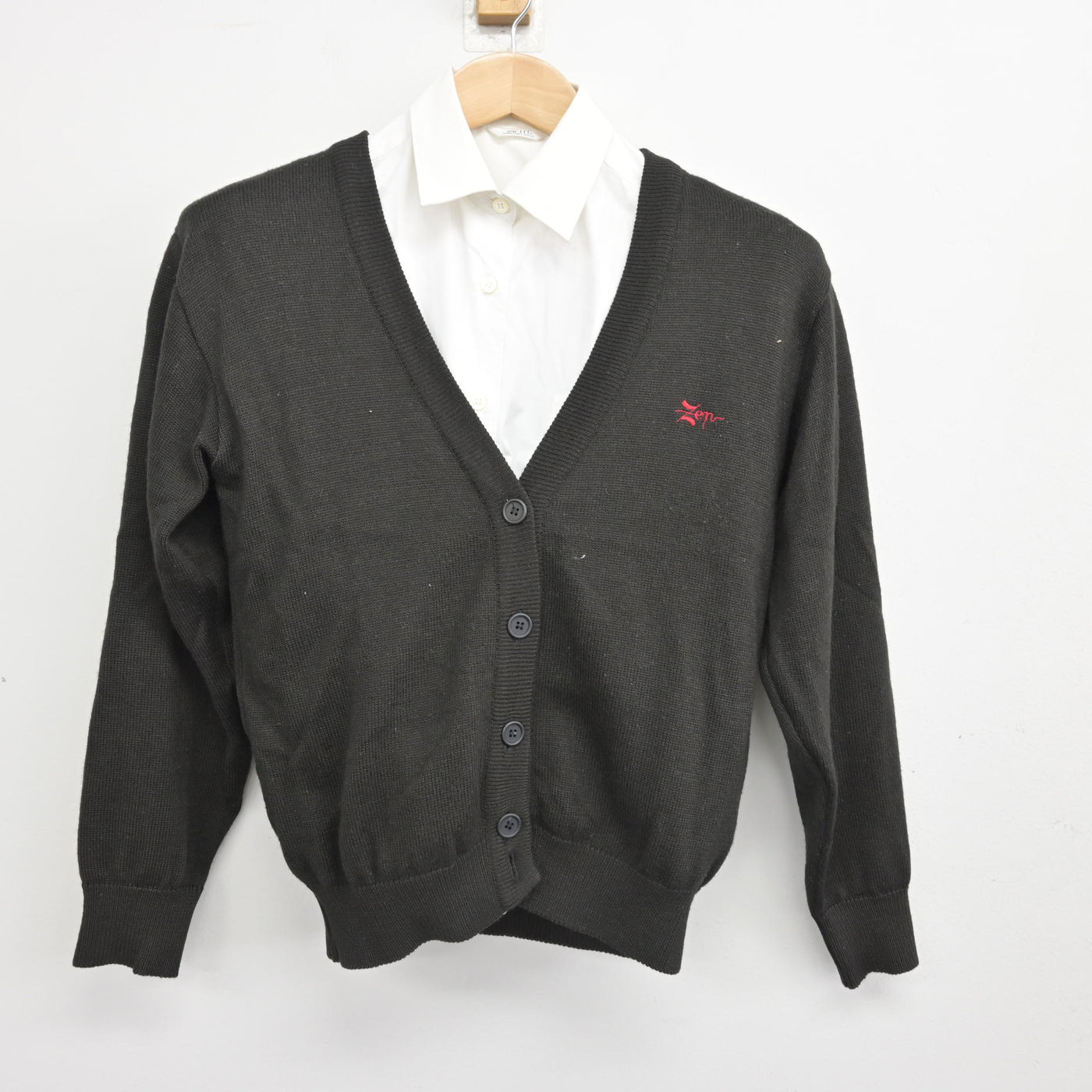 【中古】香川県 善通寺第一高等学校 女子制服 2点 (ニット・シャツ) sf090464