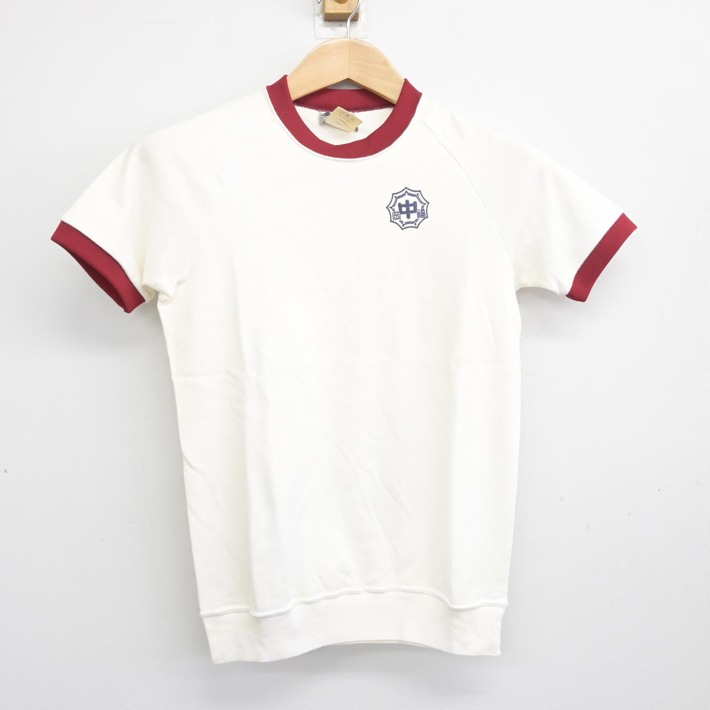【中古】 学校名不明 女子制服 1点 (体操服 上) sf090497
