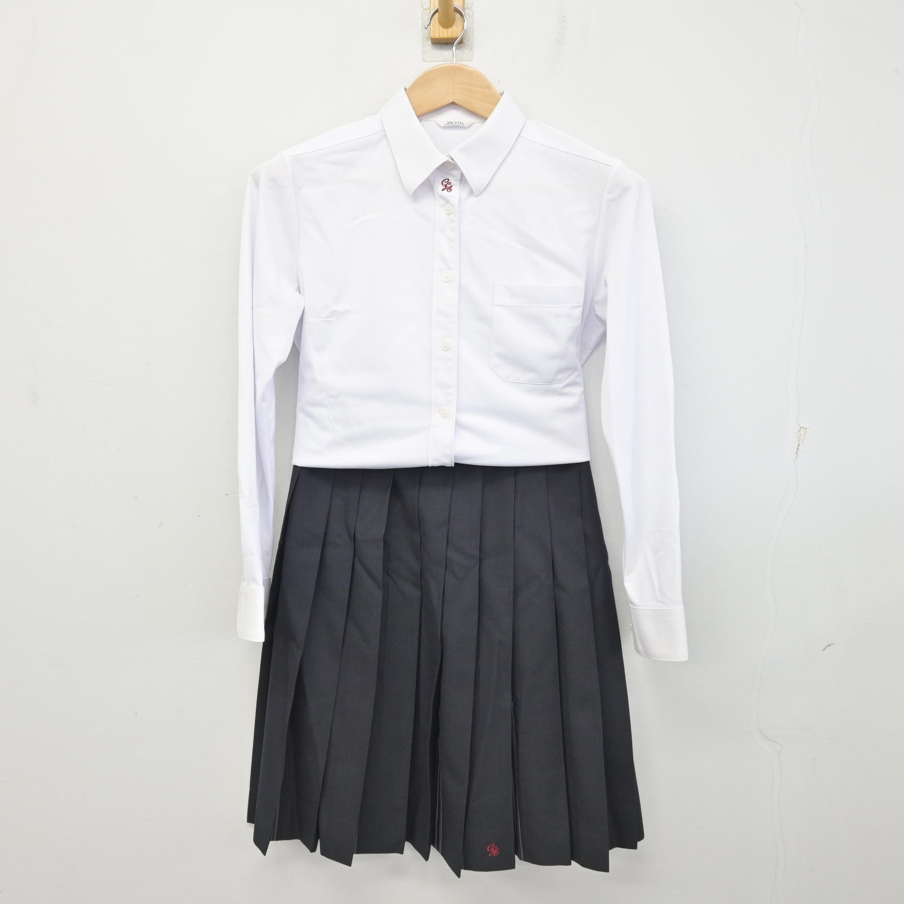 沖縄県立中部商業高等学校のブレザー（未使用） 中部商業高校 男子制服