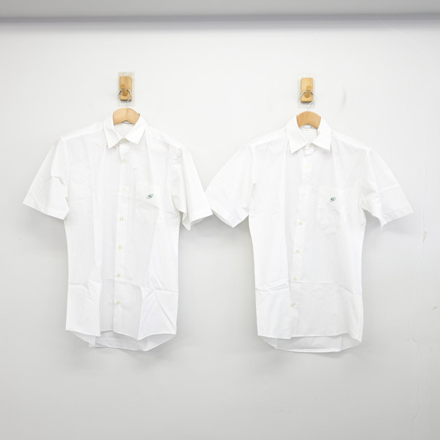 【中古】千葉県 敬愛学園高等学校 男子制服 2点 (シャツ) sf090624